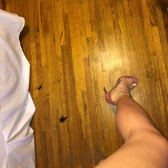 Pink Heels - Picture 1 of 3